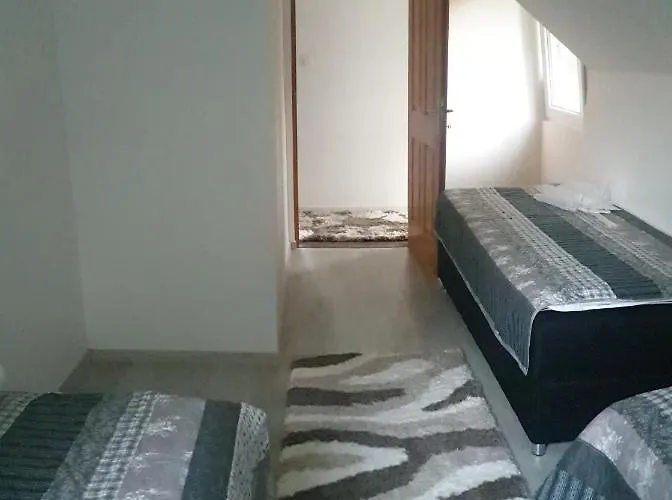 Hébergement de vacances Szeretet Fa-ház Gergelyiugornya
